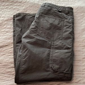 Men’s Patagonia pants.
